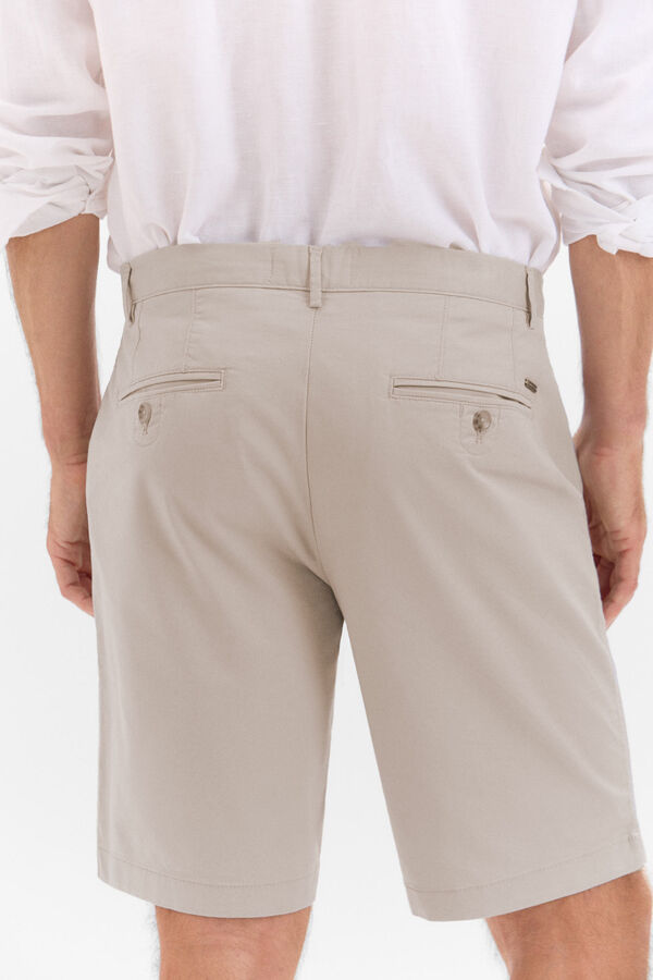 Cortefiel Chino Bermuda shorts Beige