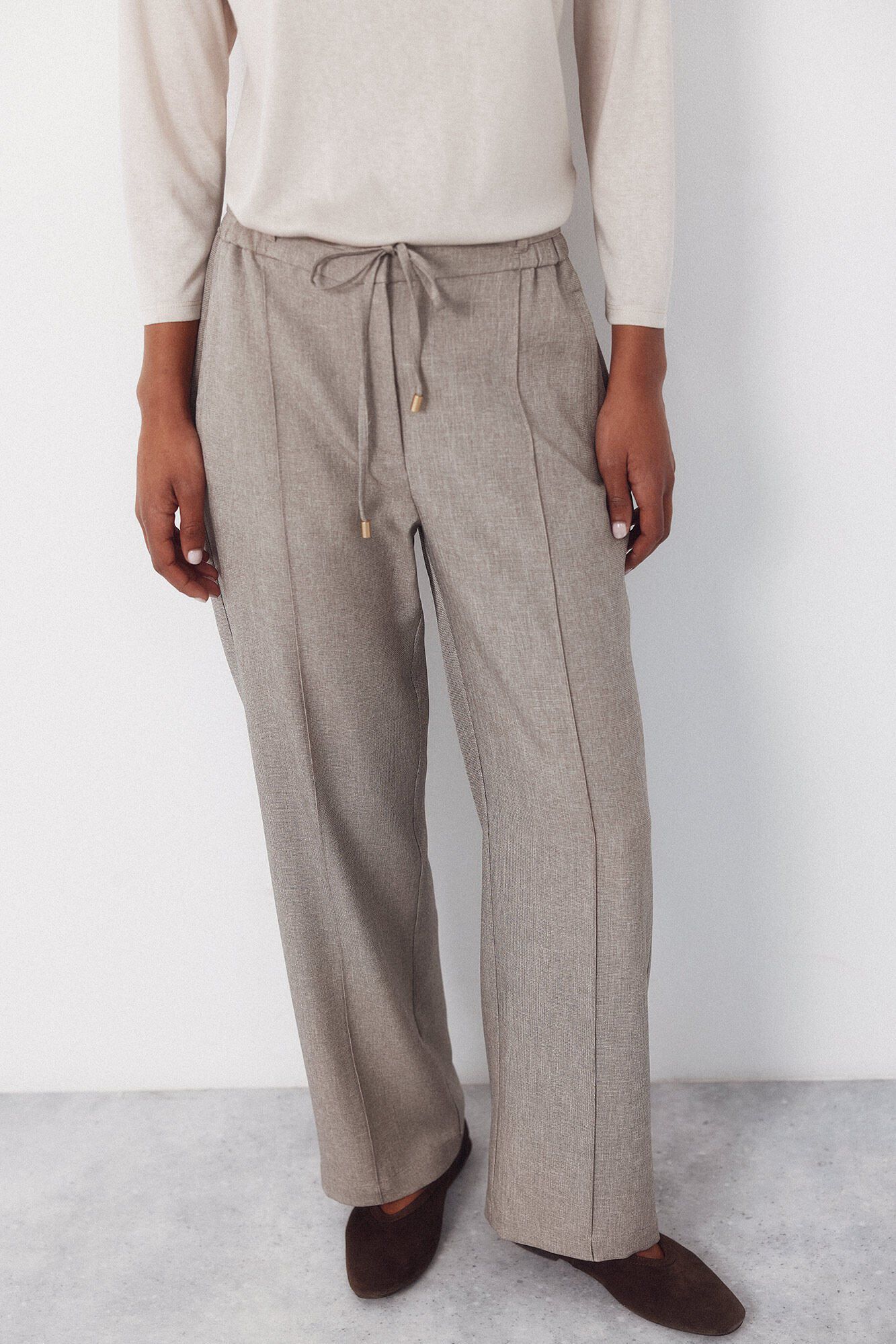 Cortefiel Dress pants with belt