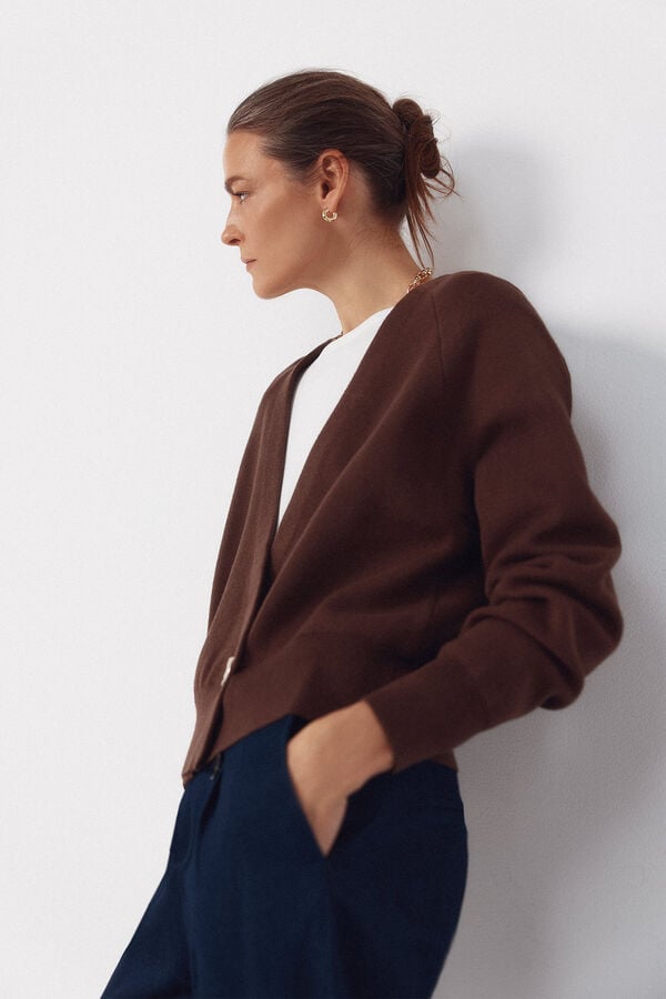 Cortefiel Chaqueta manga larga dorada Marr&oacute;n oscuro