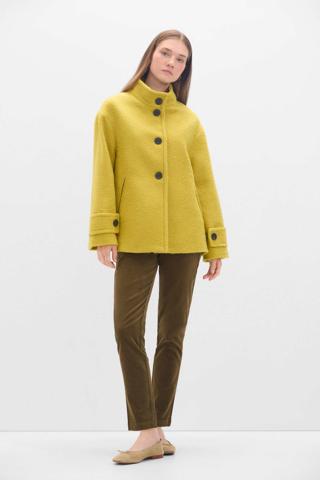 Chaqueton corto tejido suave Vestes et parkas pour femme Cortefiel