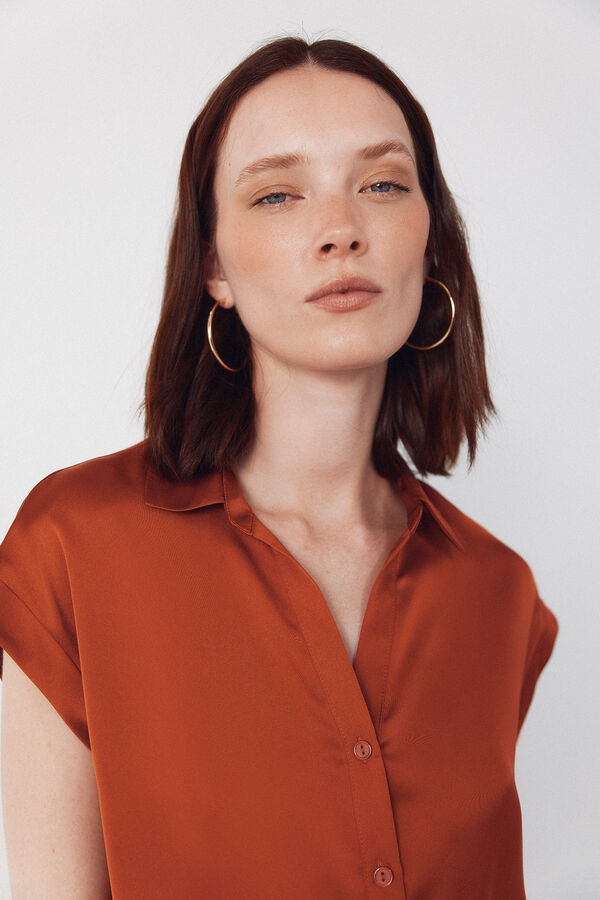 Cortefiel Camisa acetinada Castanho