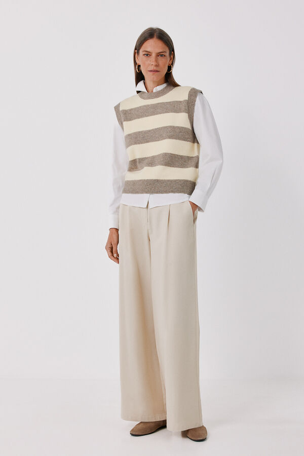 Cortefiel Striped soft gilet Brown