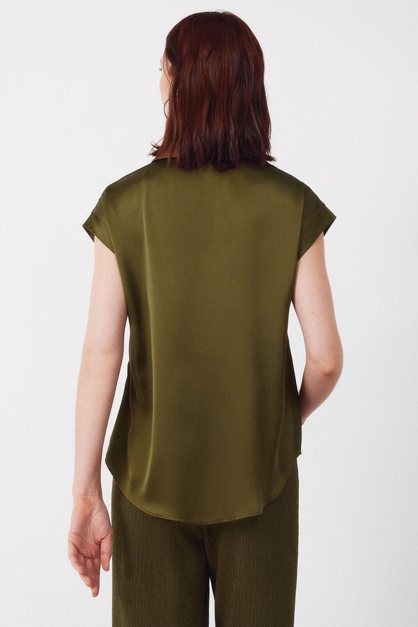 Cortefiel Camisa acetinada Verde