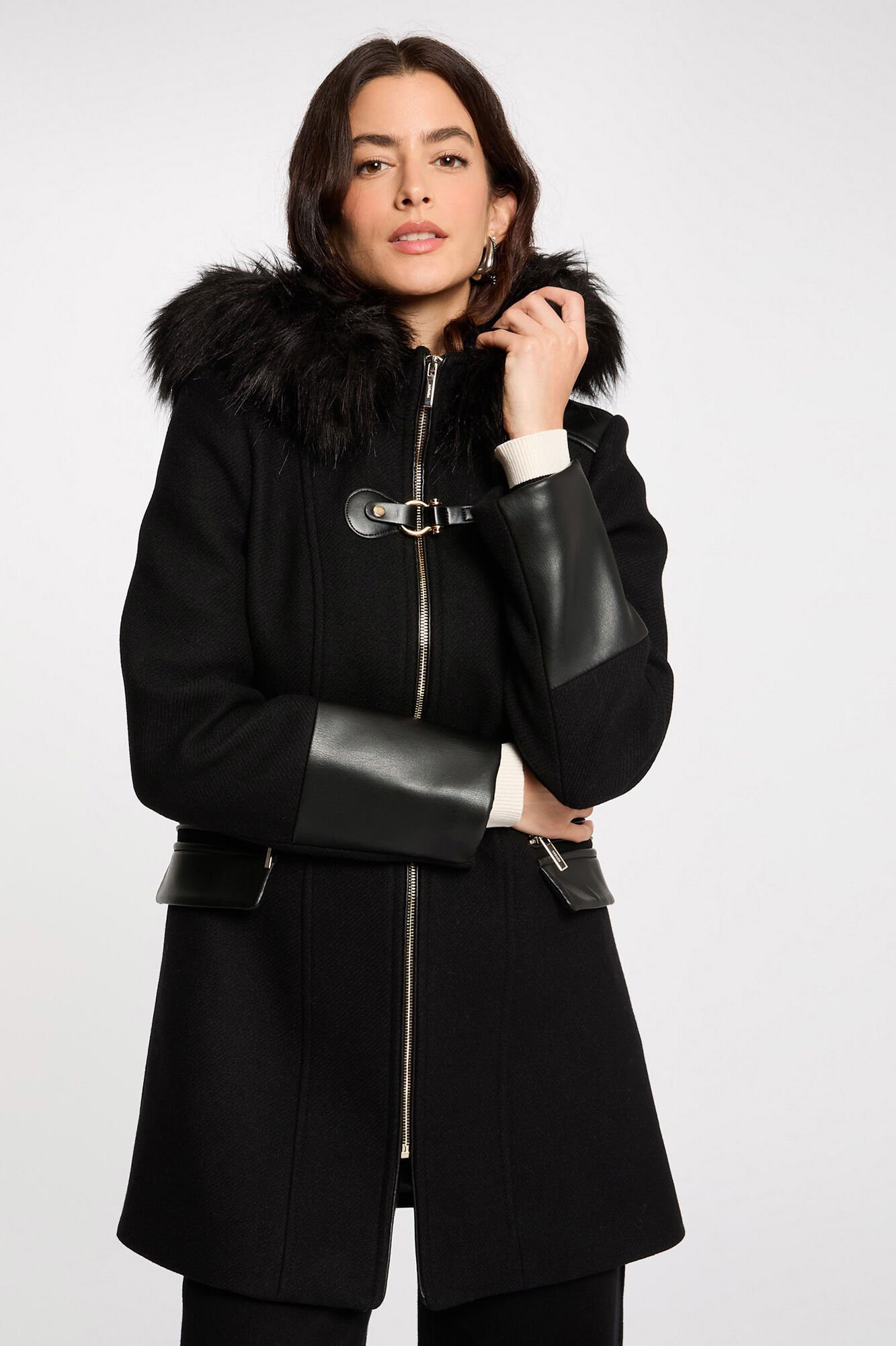 Morgan Abrigo recto con cremallera y capucha