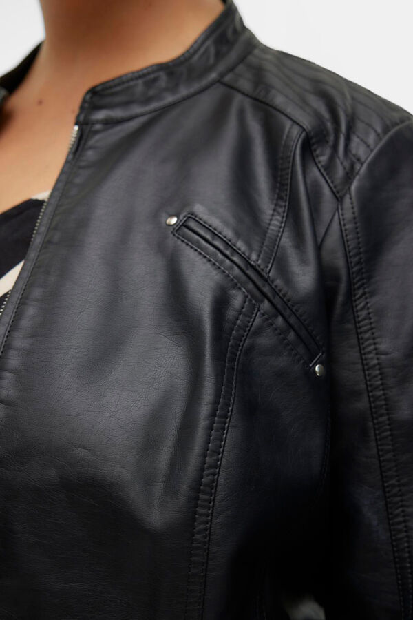 Vero Moda Curve Faux leather jacket plus size Black