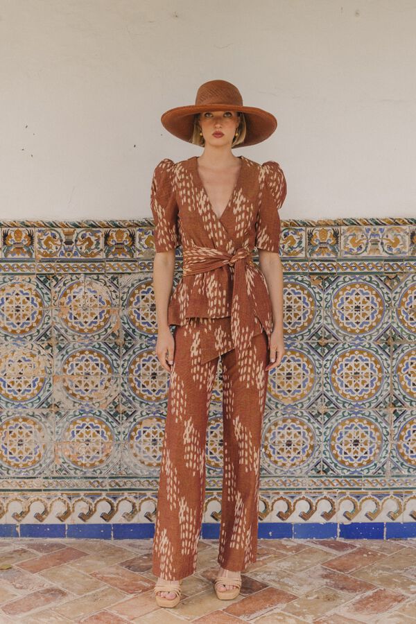 Cherubina Cal&ccedil;a Frankie Castanho