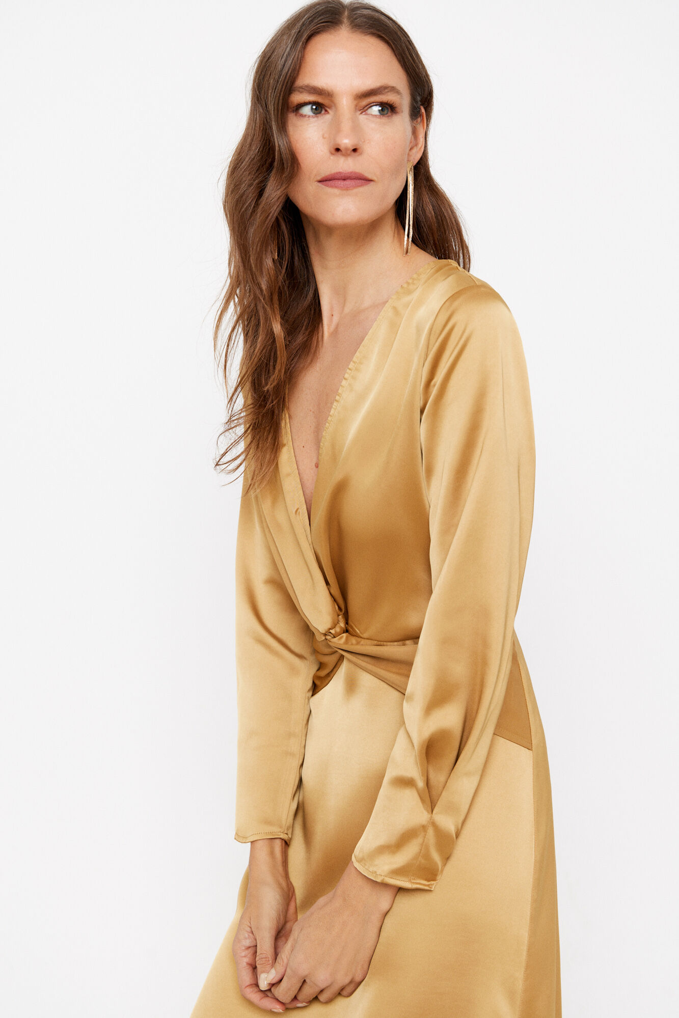 Vestido dorado Vestidos y monos de mujer Cortefiel