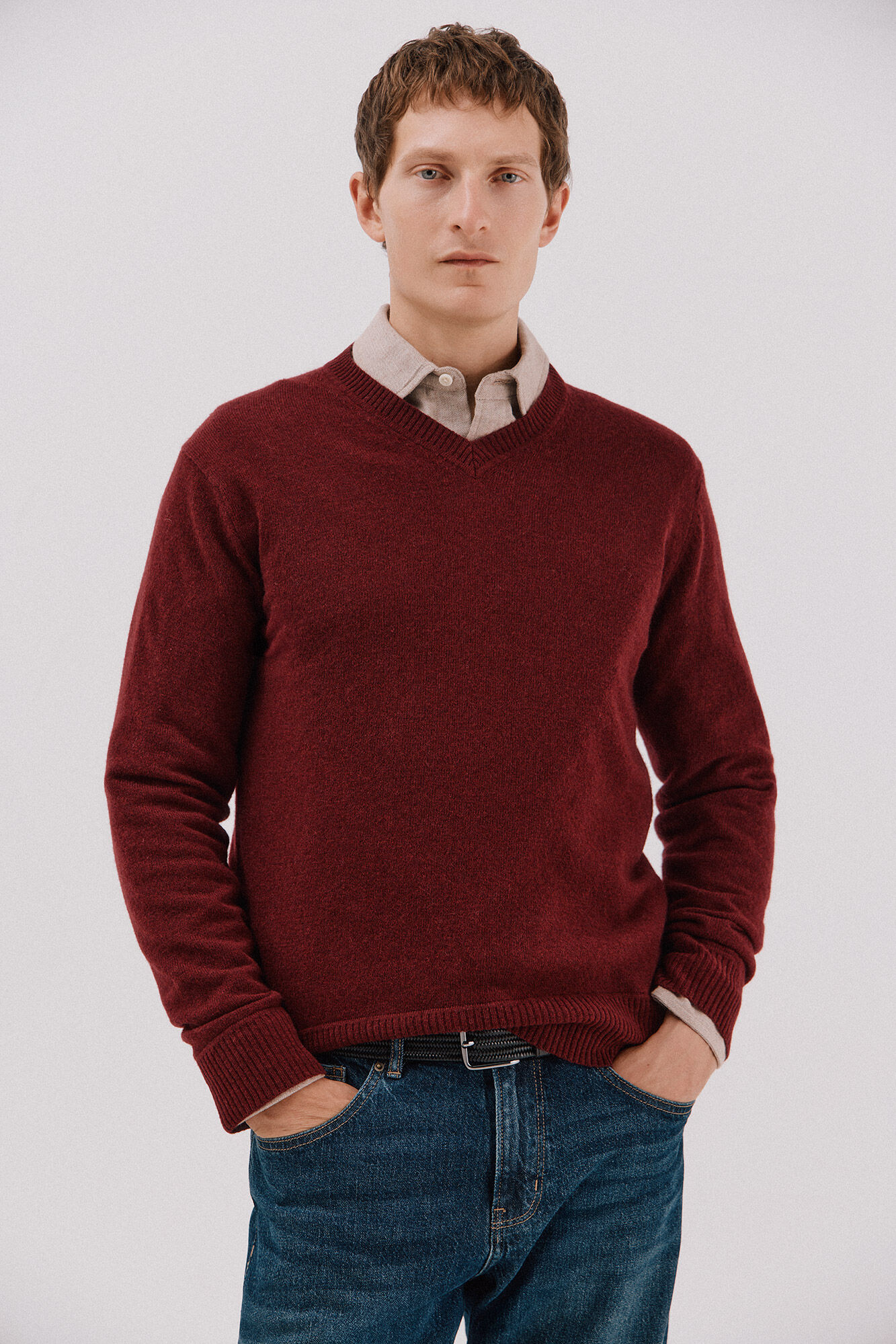 Cortefiel Su&eacute;ter de l&atilde; com gola em bico