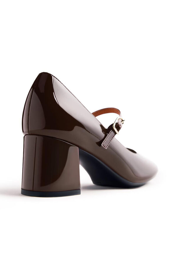 Gioseppo Zapatos estilo Mary-Jane Marr&oacute;n