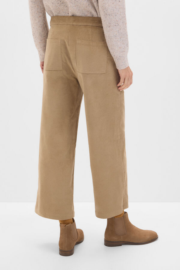 Cortefiel Velvetón marin trousers Beige