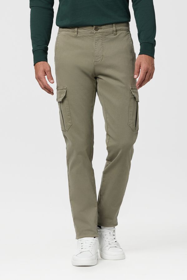 Williot Cal&ccedil;a cargo Verde