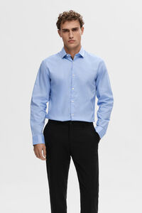 Cortefiel Camisa formal de corte justo em algodão orgânico.  Azul
