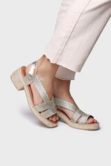 Toni Pons Sand&aacute;lia de salto em pele com el&aacute;sticos Dourado