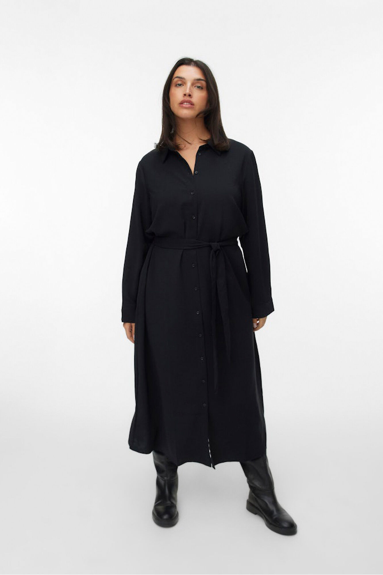 Vero Moda Curve Vestido camisa midi plus size