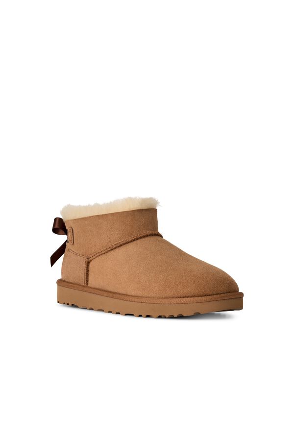 Ugg Ultra Mini Bailey Bow boot Camel