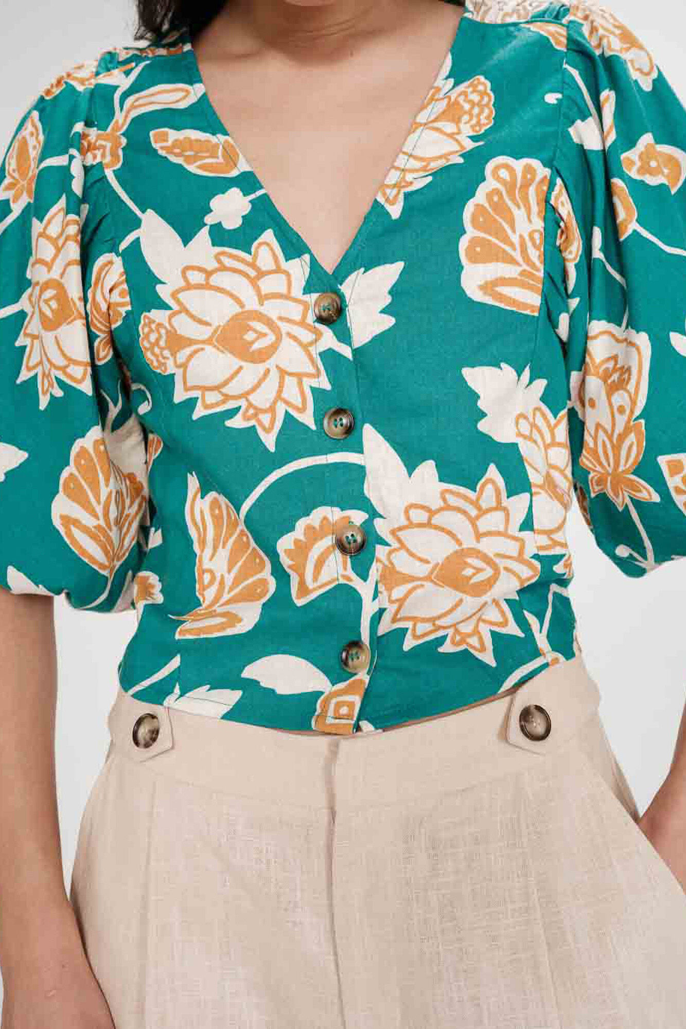 Grace & Mila Floral short top VAHE