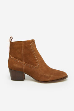 Cortefiel Ankle boot with stud details. Beige
