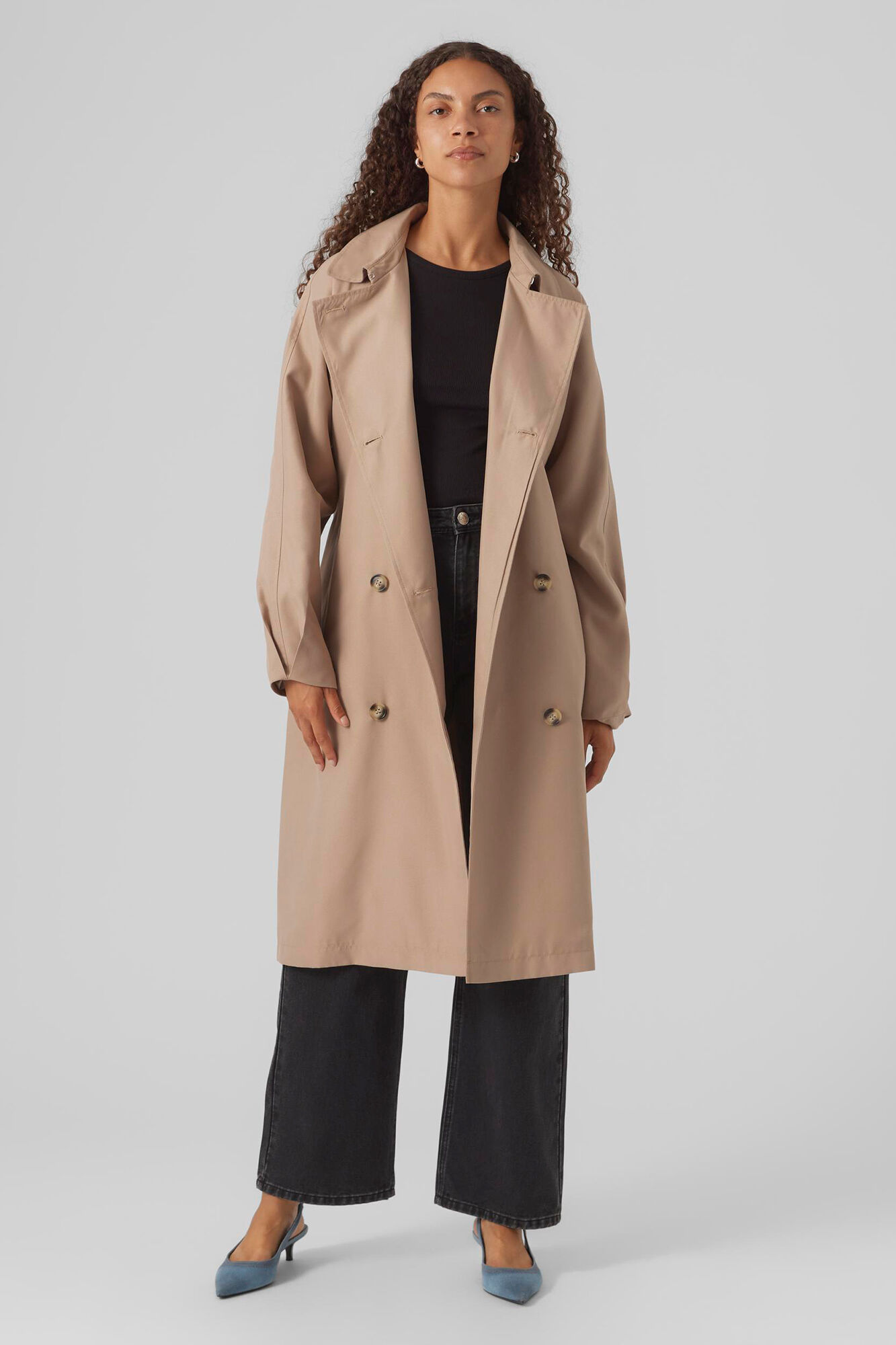 Long doublebutton trench coat Women's coats and parkas Cortefiel