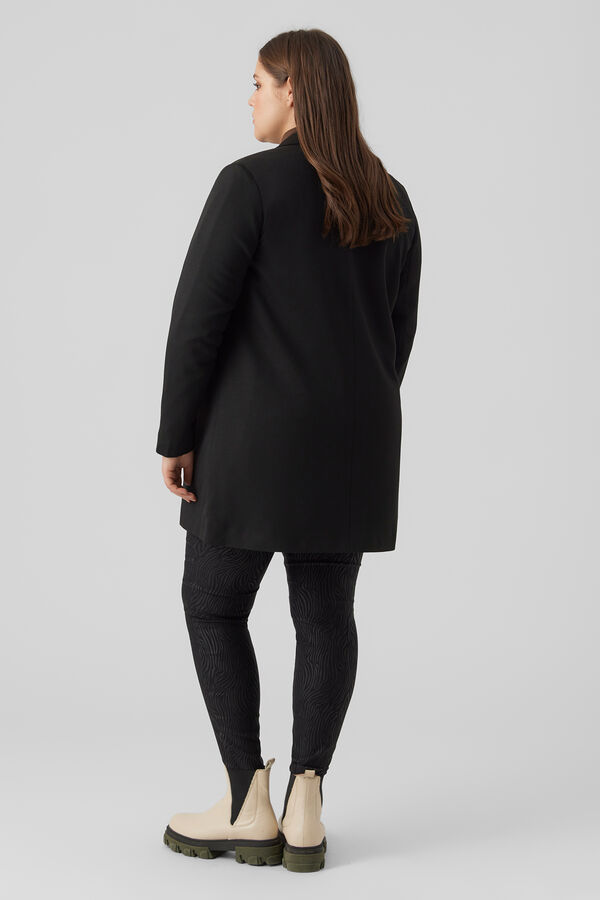 Vero Moda Curve Blazer manga comprida com bolsos plus size Preto