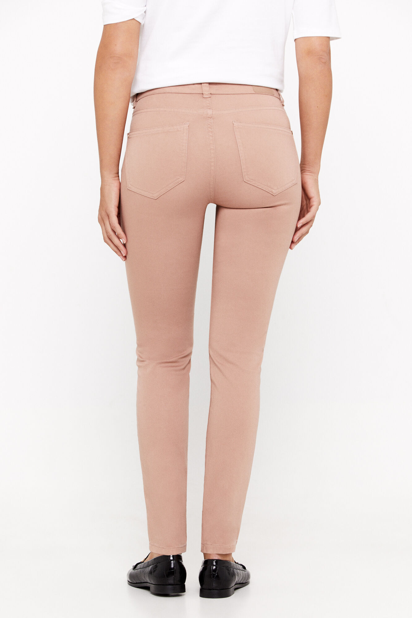 Pantal n sensational color Pantalones de mujer Cortefiel
