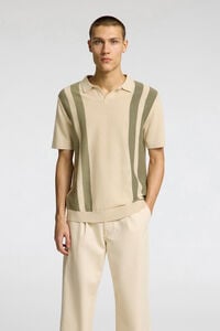 Selected Polo de malha com gola aberta