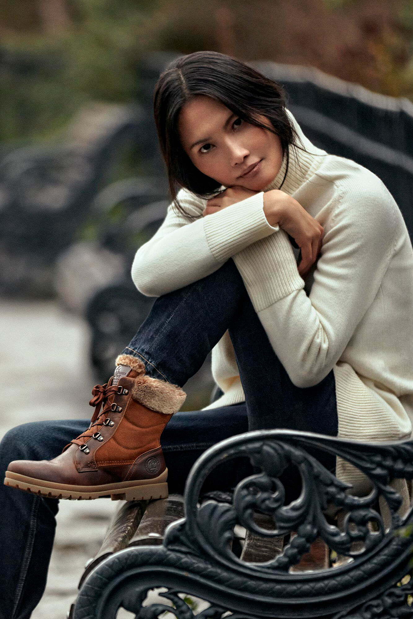 Leather boots with fur inside shop