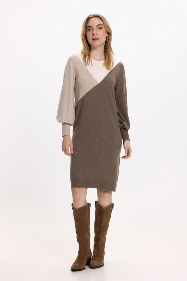 Vila Vestido de malha com viscose Castanho