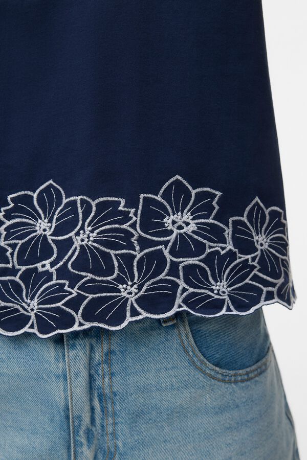 Vero Moda T-shirt b&aacute;sica com detalhe estampado na parte de baixo Azul