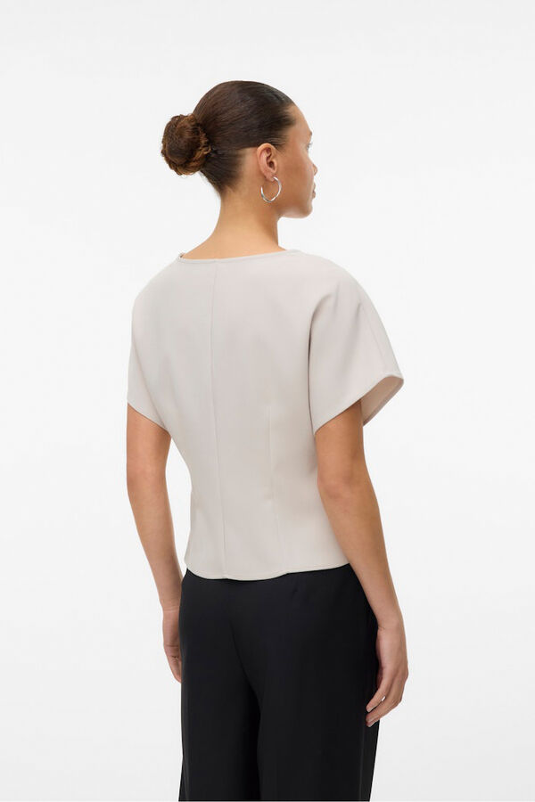 Vero Moda Top de manga corta murciélago Gris