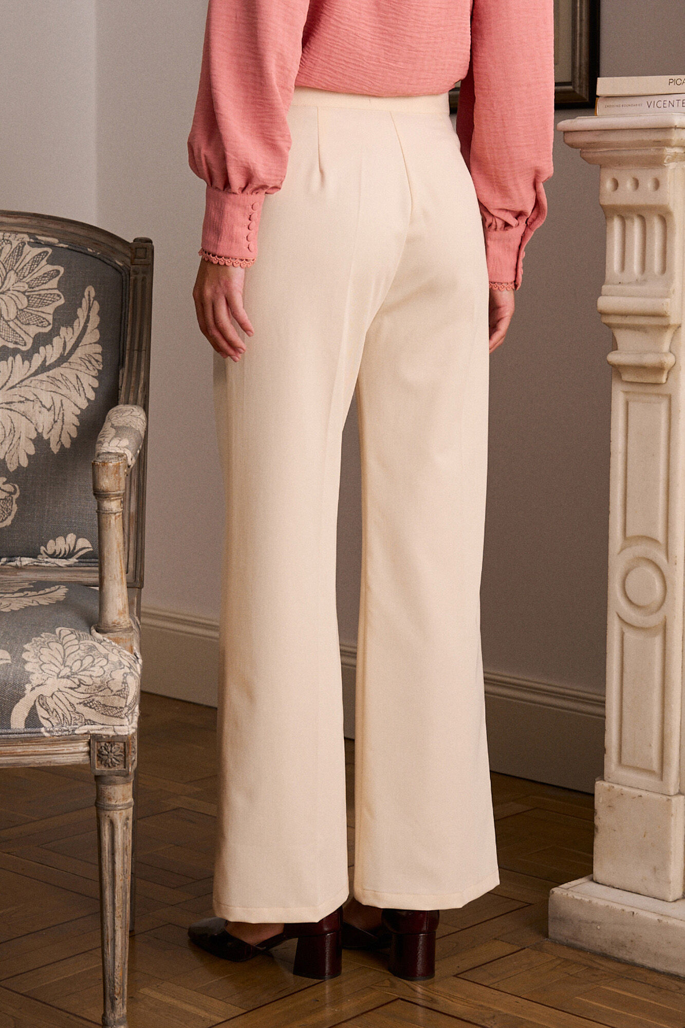 Pol&iacute;n Et Moi Cal&ccedil;as de fato com bot&otilde;es Diane