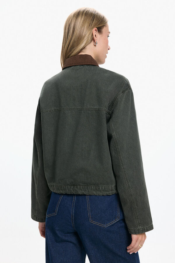 Vero Moda Casaco curta com gola contrastante Verde