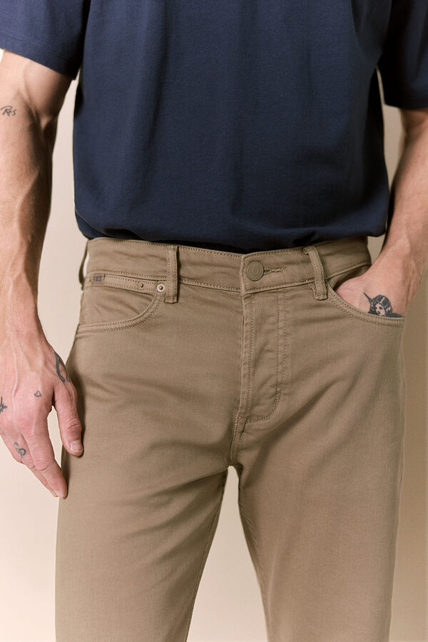 OOTO Cal&ccedil;as de 5 bolsos slim coloridas Castanho