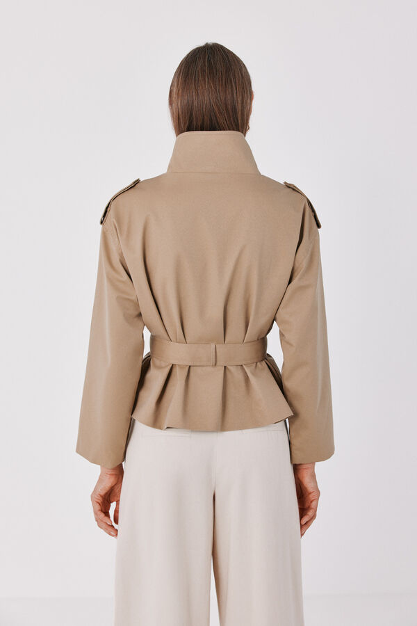 Cortefiel Short belted trench Beige