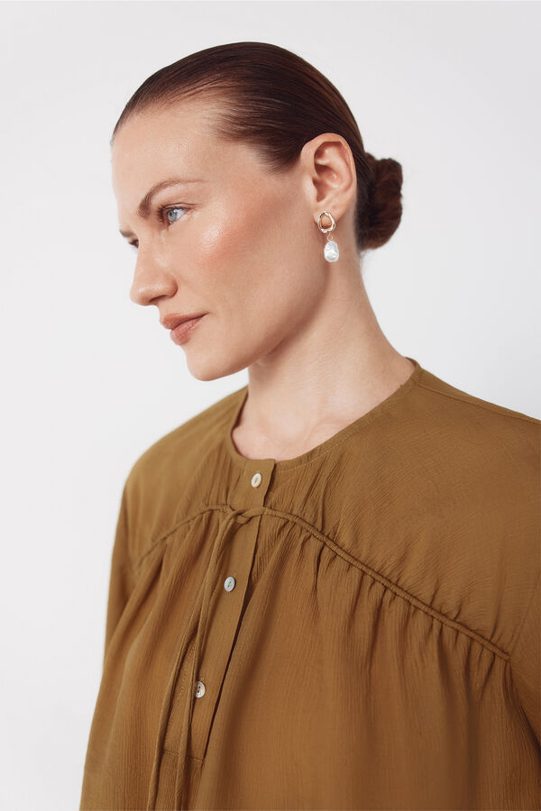 Cortefiel Pendientes colgantes perlas Amarillo