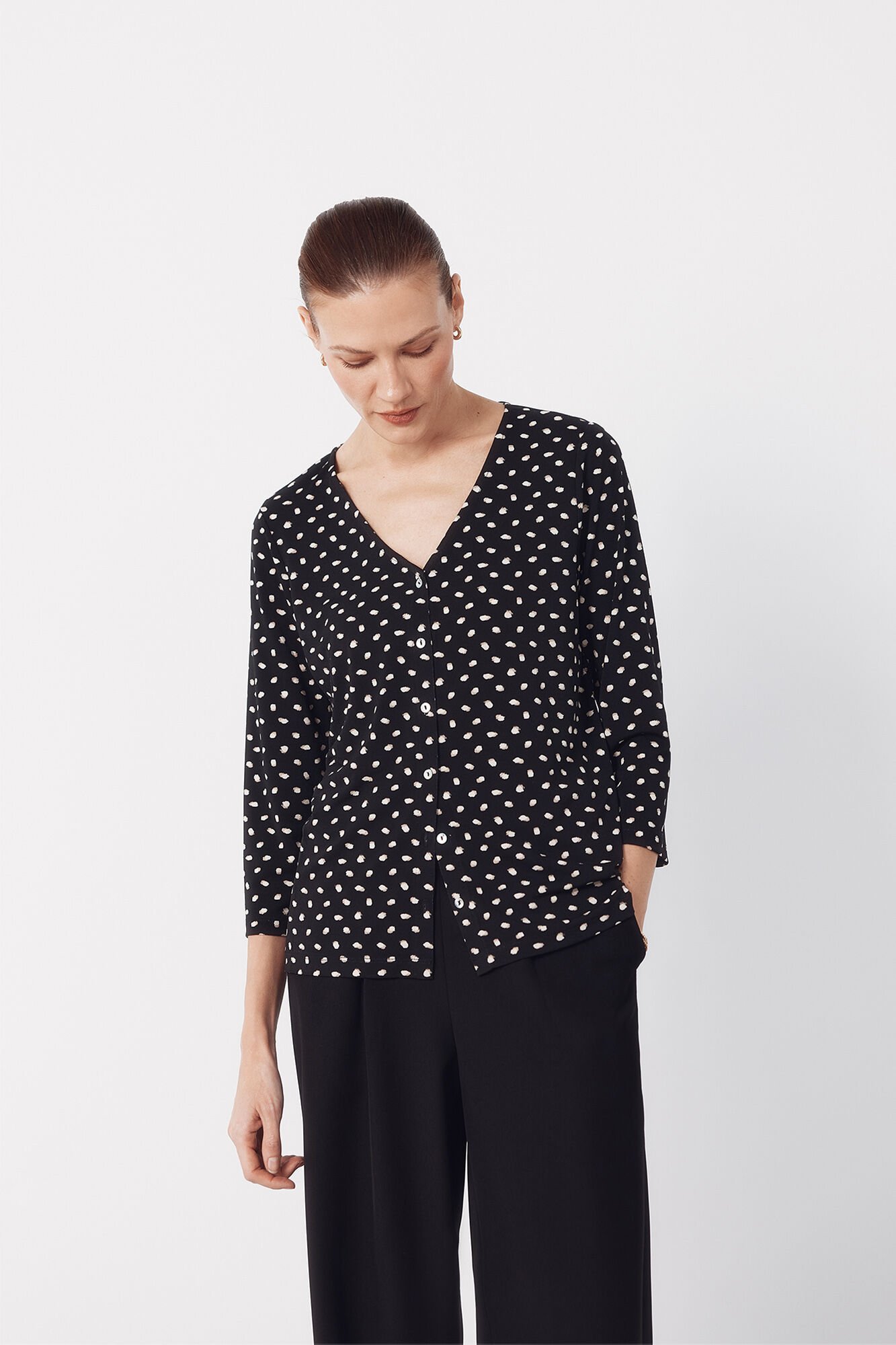 Cortefiel V- neckline top with buttons