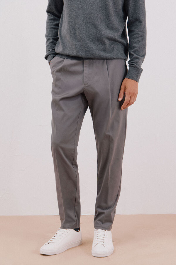 Cortefiel Pantalón chino confort tapered fit Gris