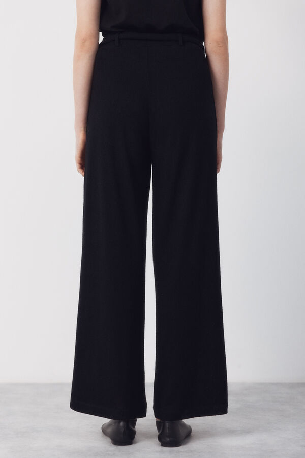 Cortefiel Pantal&oacute;n punto r&uacute;stico Negro