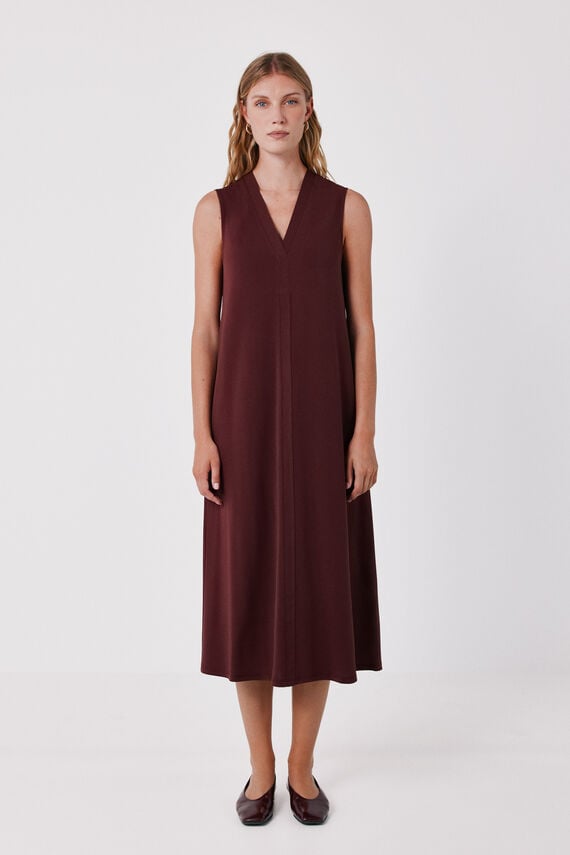 Vestido fluido sin mangas