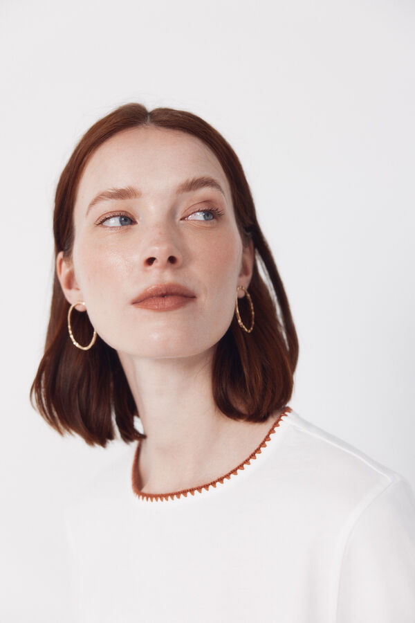 Cortefiel Embroidered t-shirt White