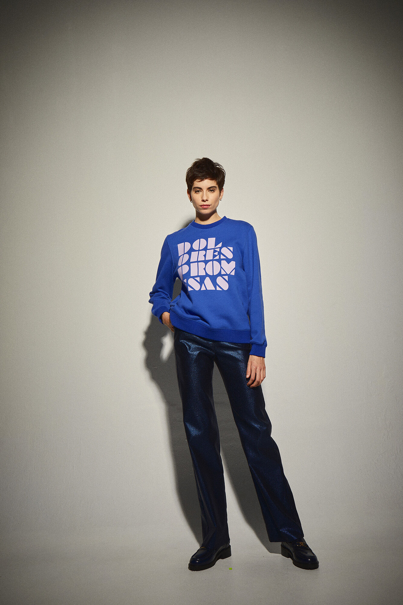 Sudadera on sale azul electrico