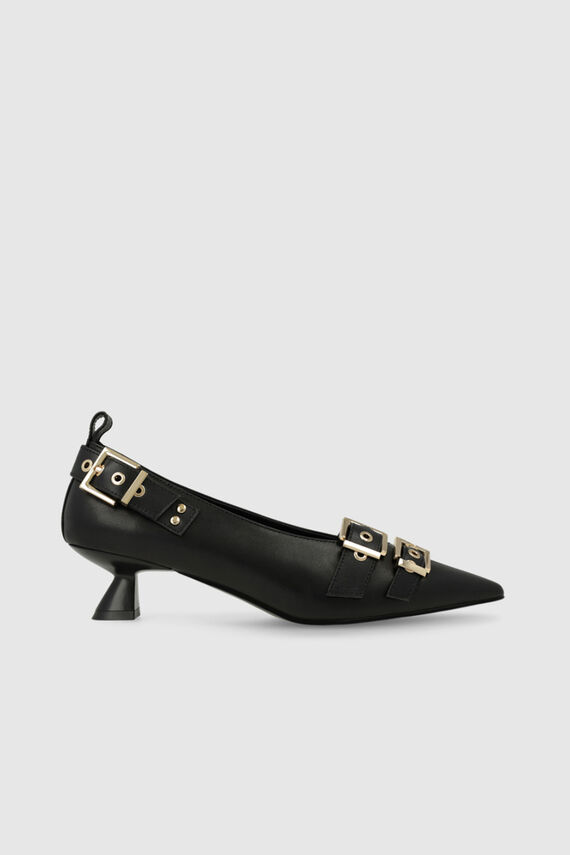 Zapatos de salón en piel con adornos