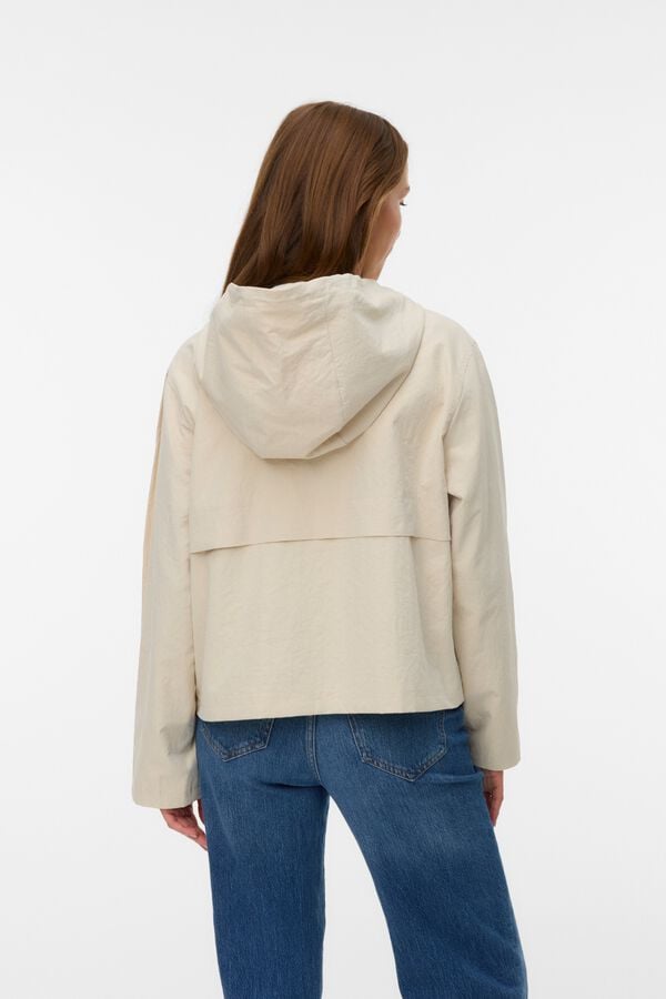 Vero Moda Parka curta com capuz Tostado