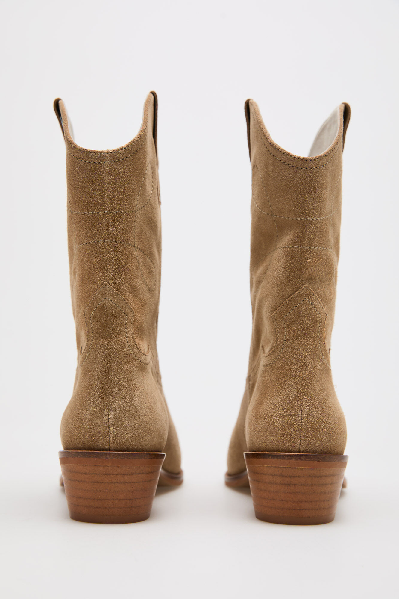 bota cowboy serraje Women s shoes Cortefiel