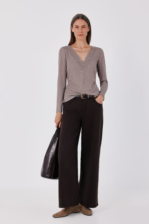 Cortefiel Lace neckline T-shirt Beige
