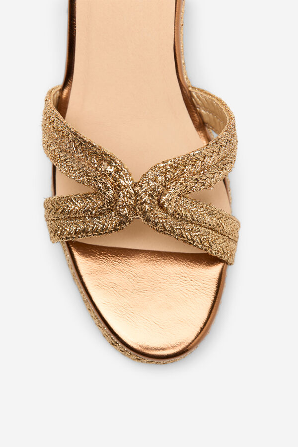 Cortefiel Raffia wedge sandal Gold