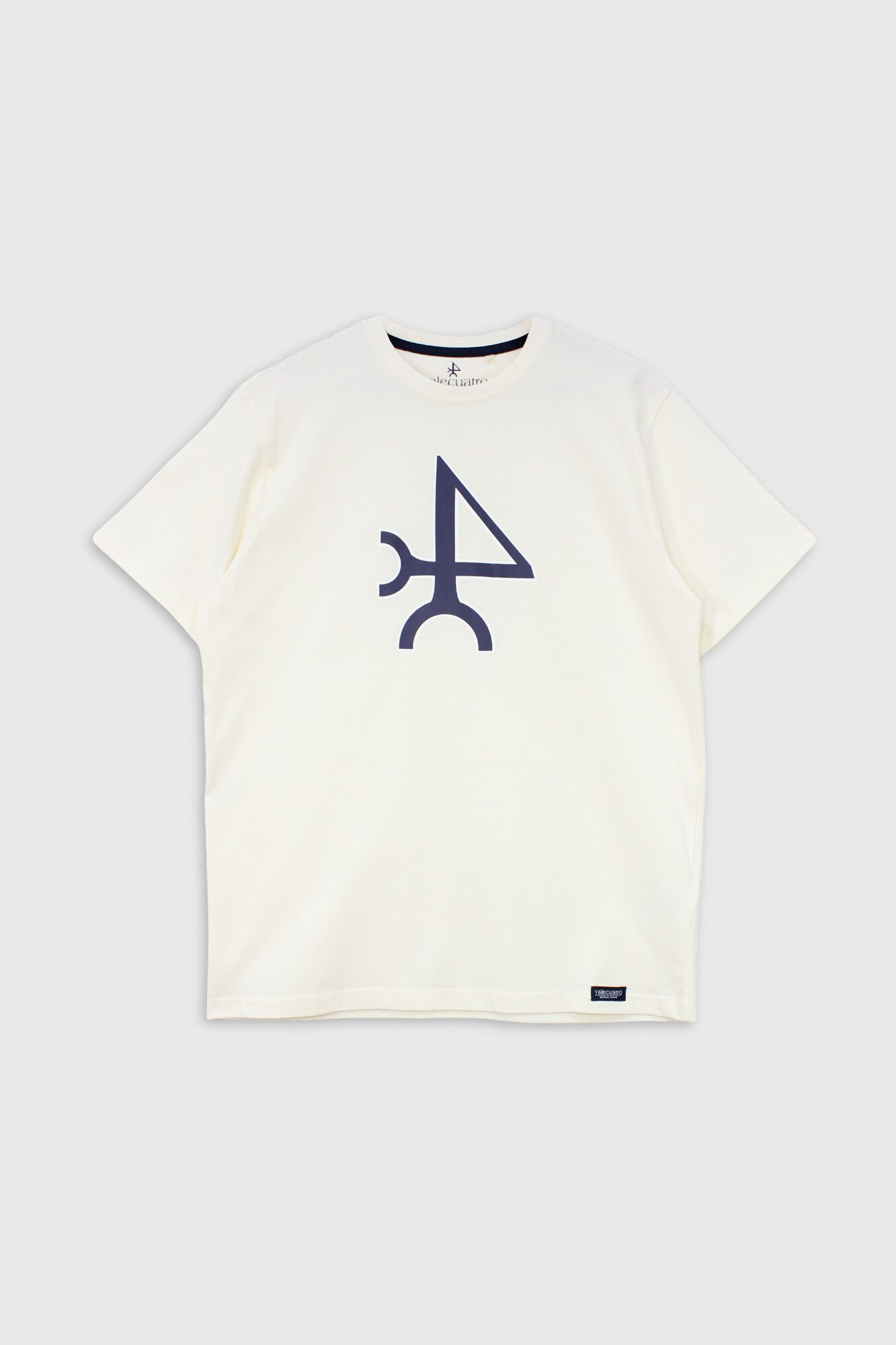 Valecuatro T-shirt logo