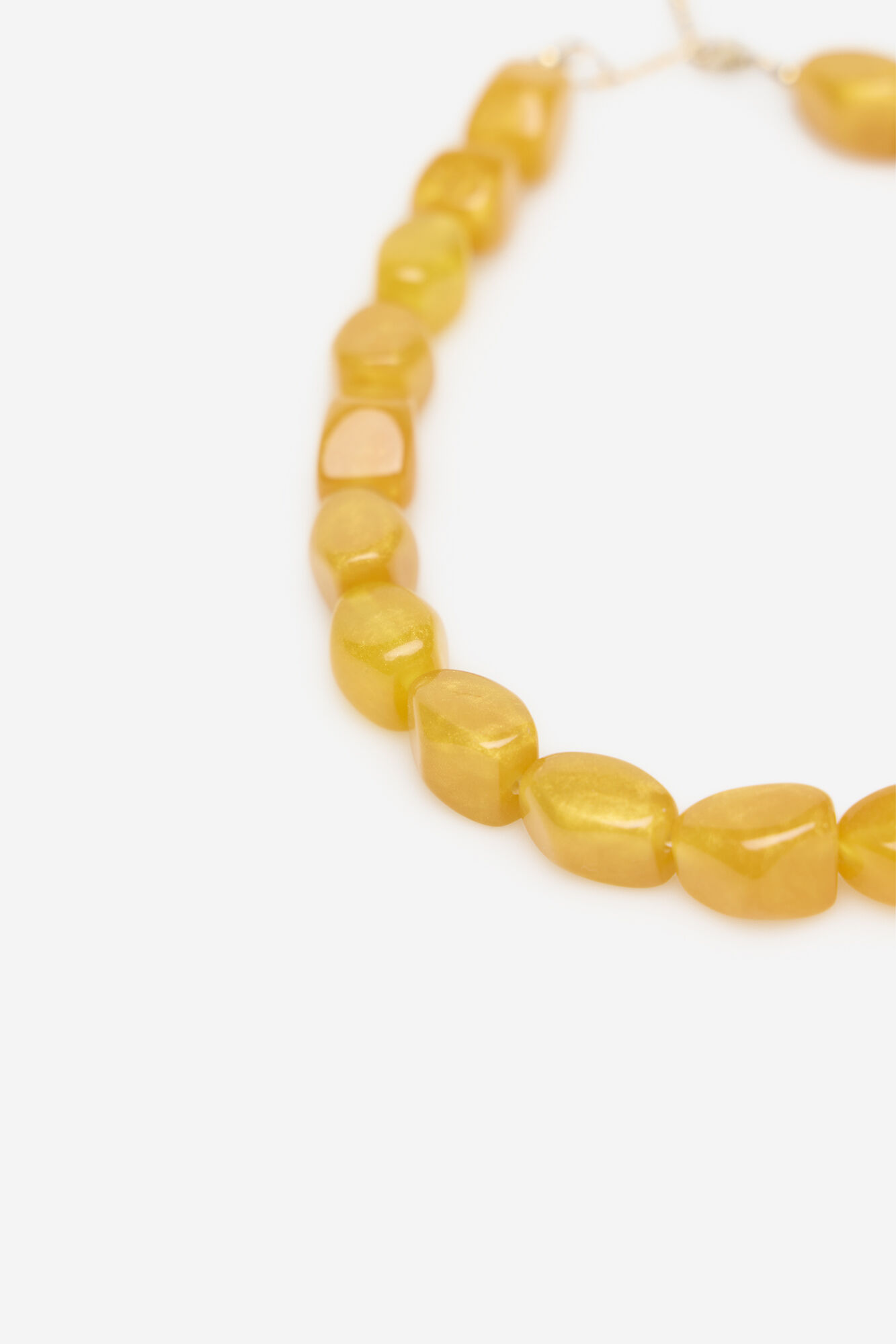 Cortefiel Resin bead necklace