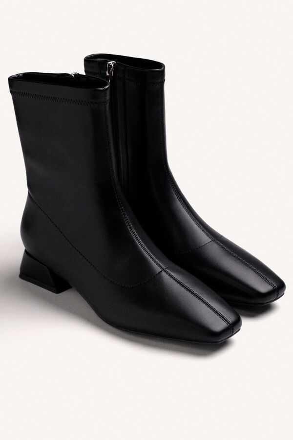 Gioseppo Botins el&aacute;sticos Preto