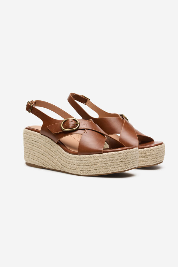 Cortefiel Crossed wedge sandal Brown
