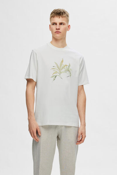 Cortefiel Short sleeve T-shirt in 100% cotton with a floral motif.  White